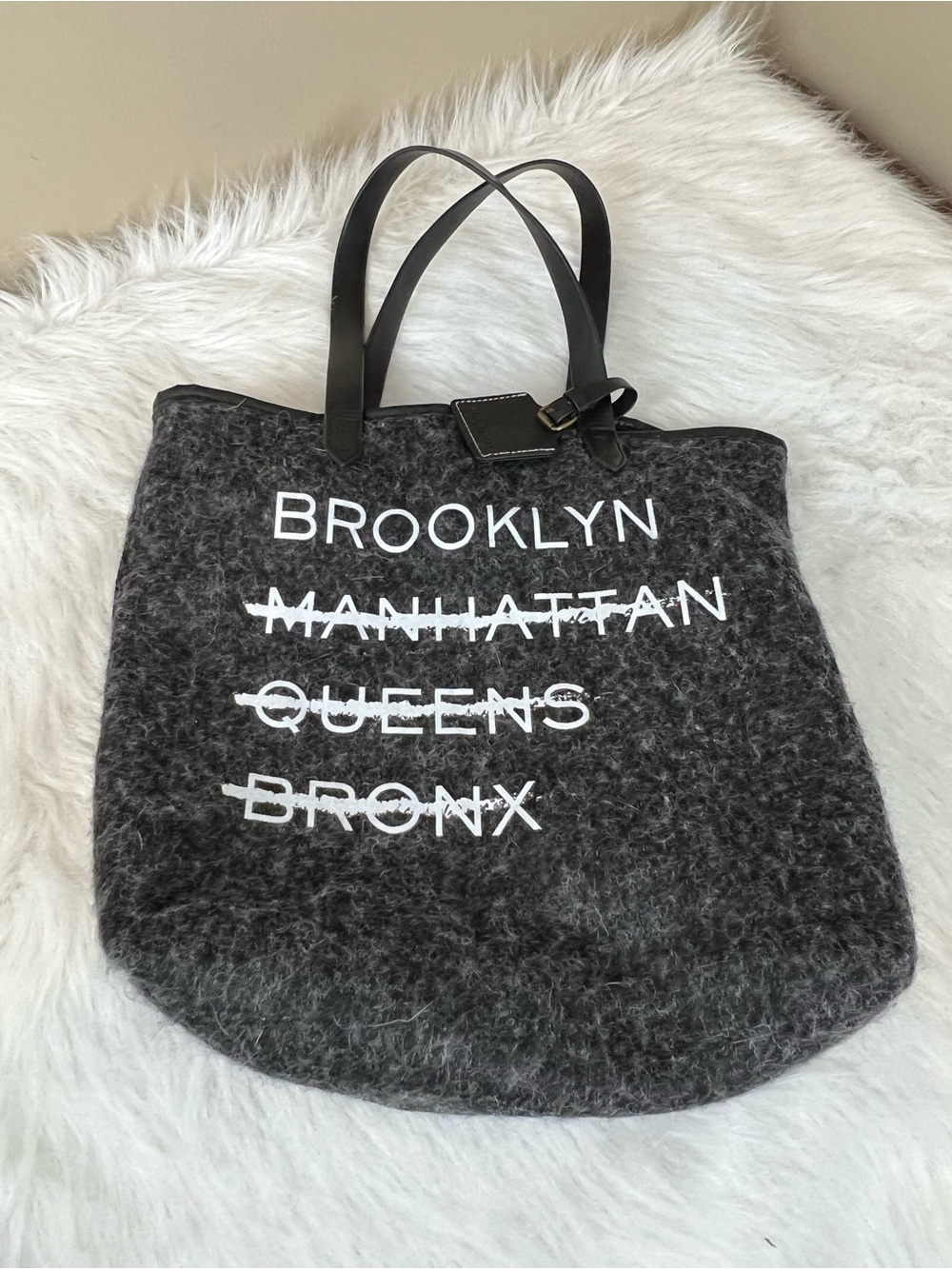 Kelsi Dagger Brooklyn Wool Felt Tote Bag in Charcoal Gray - Picture 3 of 12